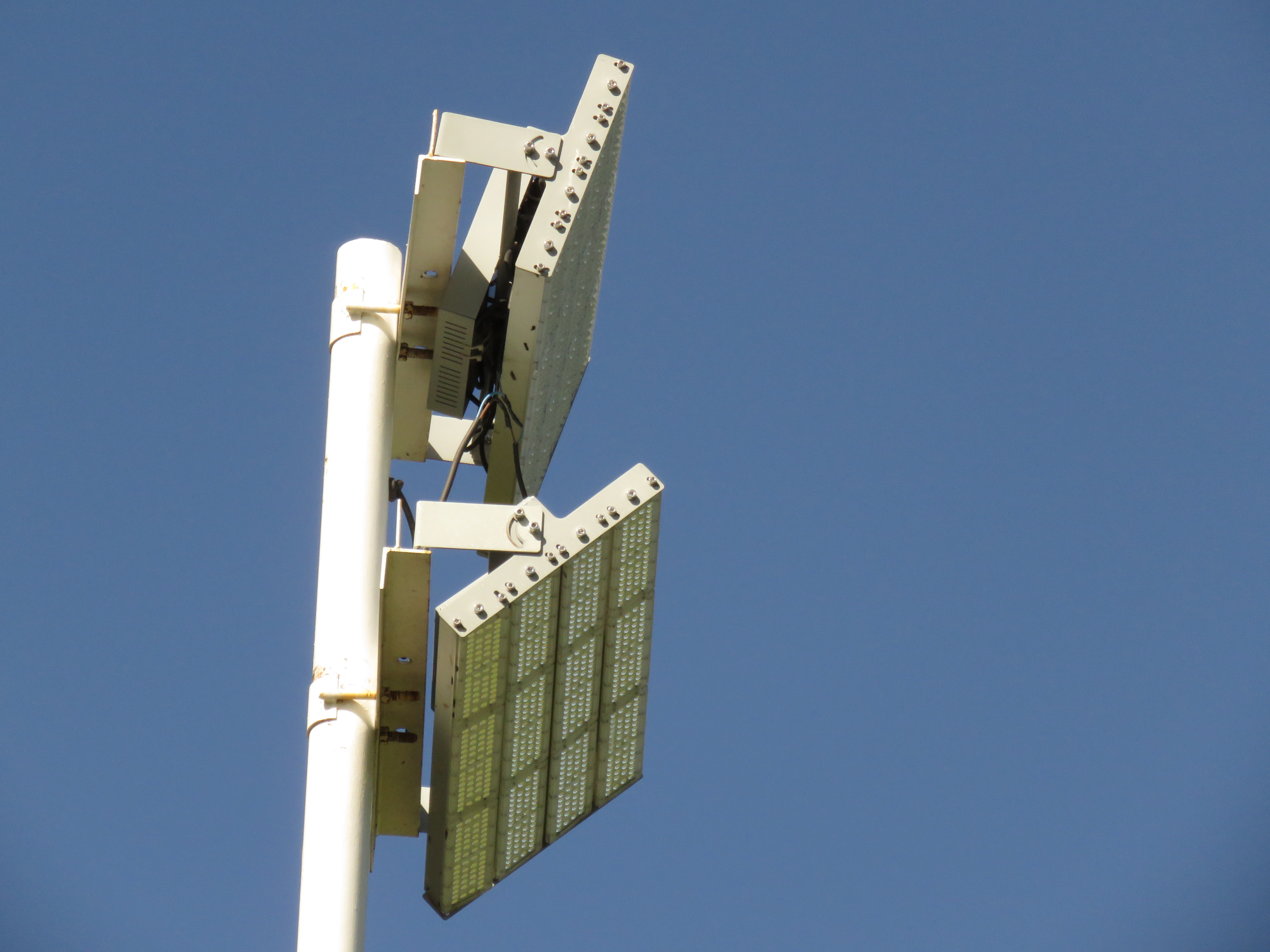 Foto de obra: Modernización de Iluminación en Estadios: Soluciones LED para Clubes de Chajarí